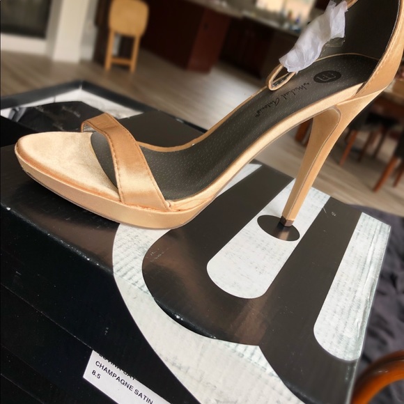 Champagne Satin Heel - Picture 1 of 3